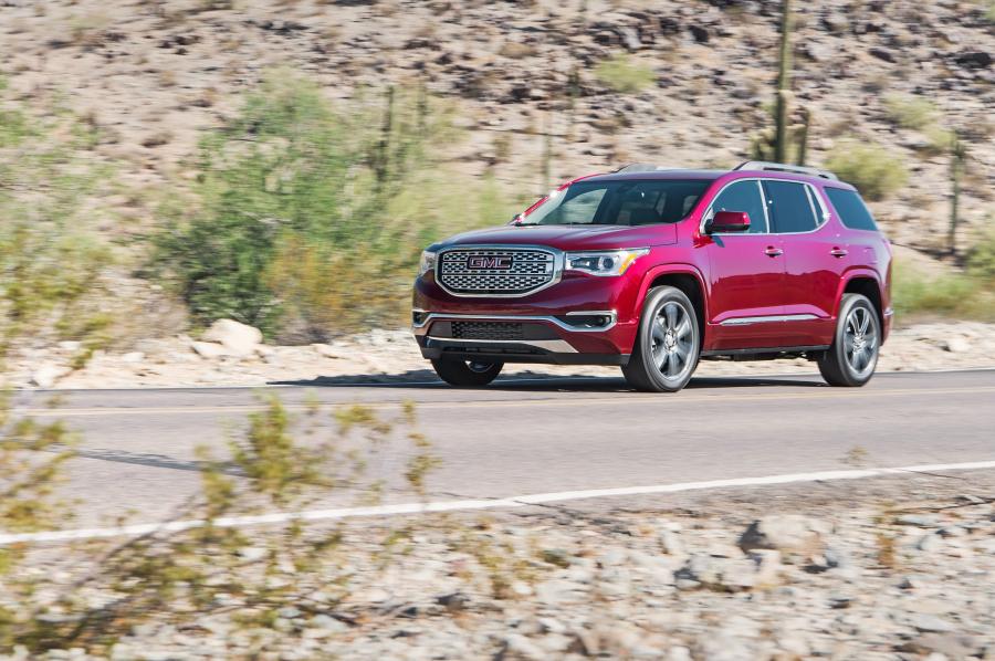  GMC Acadia Denali 2016 года  (фото 20 из 33)